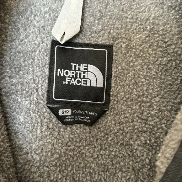 North Face Denali Jacket - Picture 3 of 5